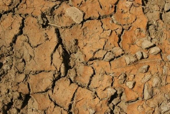 建設(shè)農(nóng)田土壤遠(yuǎn)程墑情監(jiān)測系統(tǒng)有什么用？